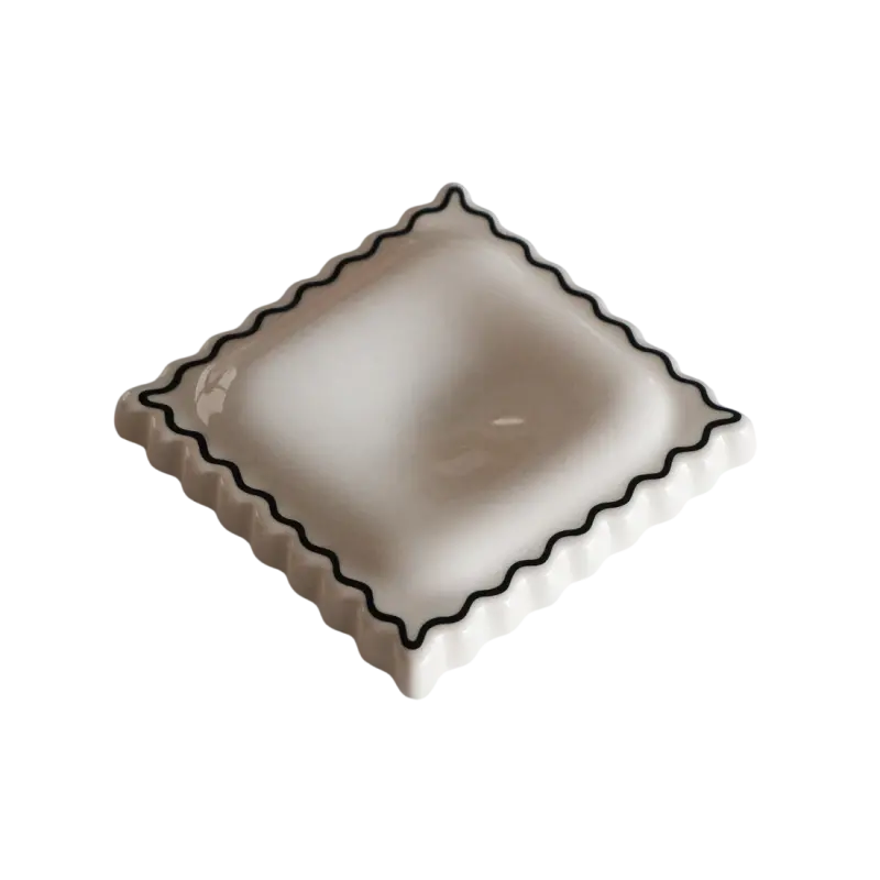 حامل ملاعق بتصميم رافيولي للمطبخ